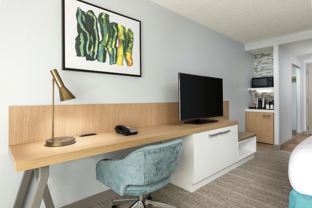 Hilton Garden Inn Greenville - photo 10