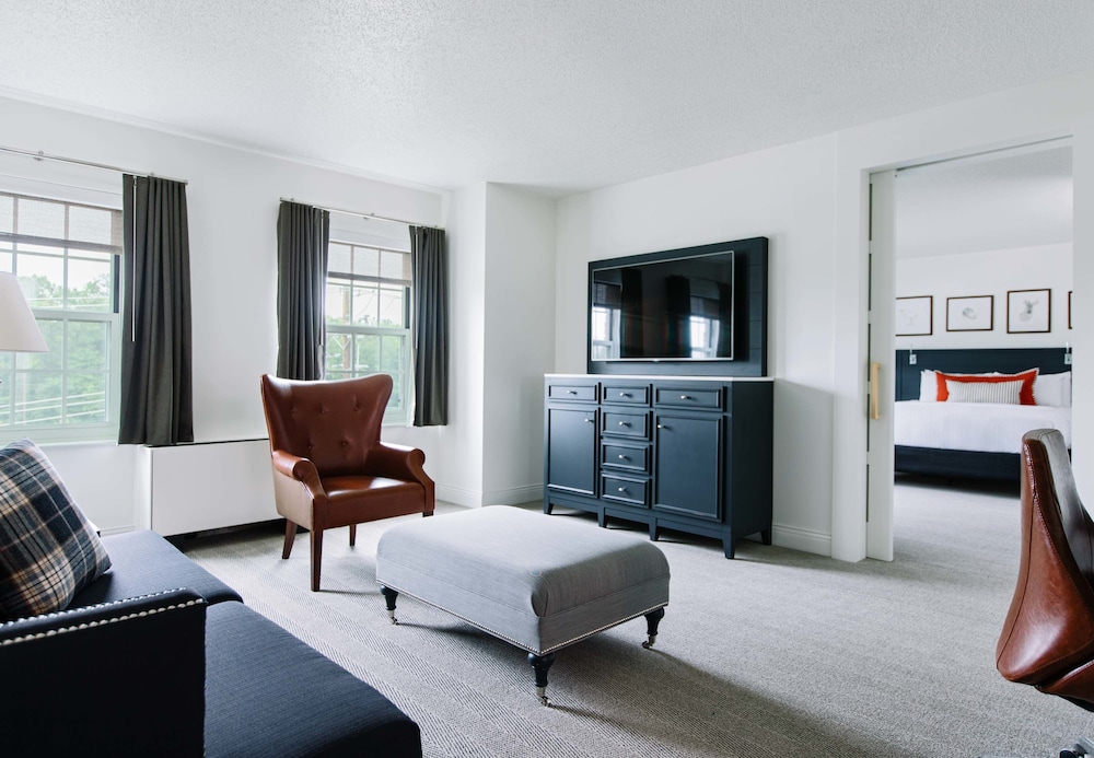 College Park Marriott Hotel & Conference Center - photo 22
