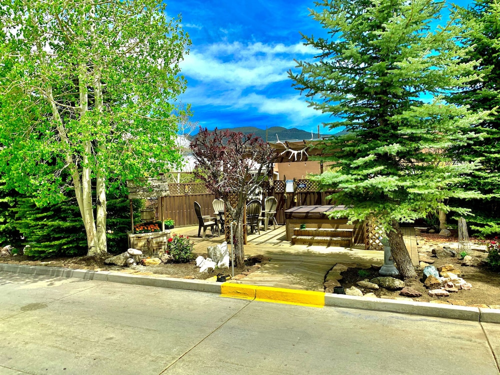 Browns Canyon Inn - photo 77