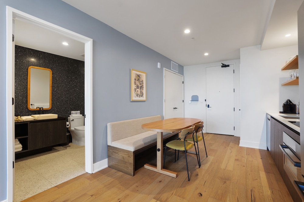 Austin Condo Hotel - photo 239