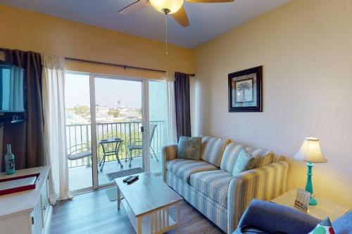 305 Skyline - last minute hotel in Saint Pete Beach