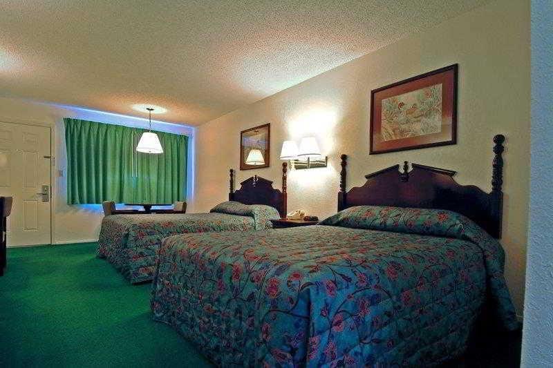 Best Western Coleman Inn - photo 10