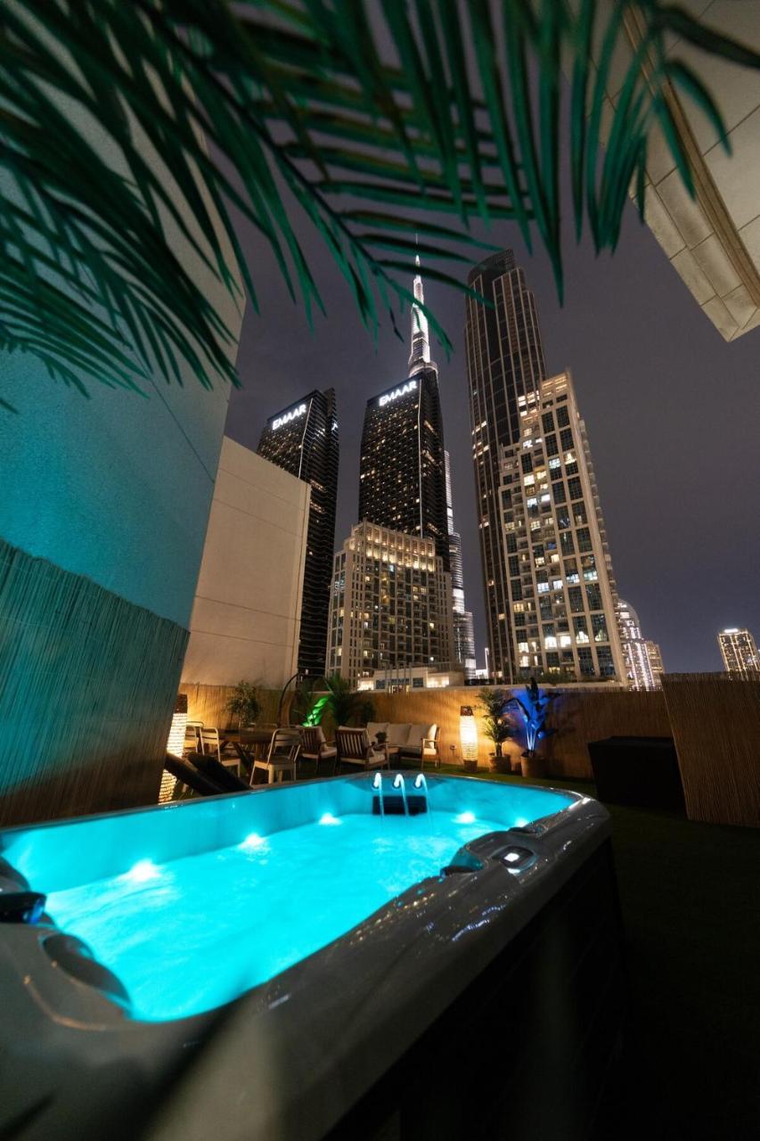 3BR Loft I Burj Khalifa & Mall — 4-Star Luxury Hotel in Dubai, United Arab Emirates