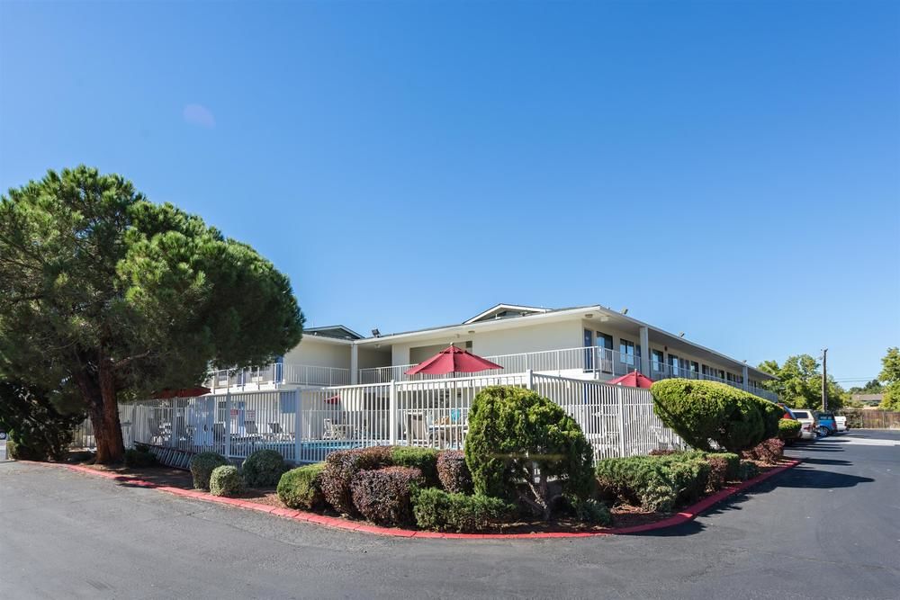 Motel 6 Reno West - photo 29