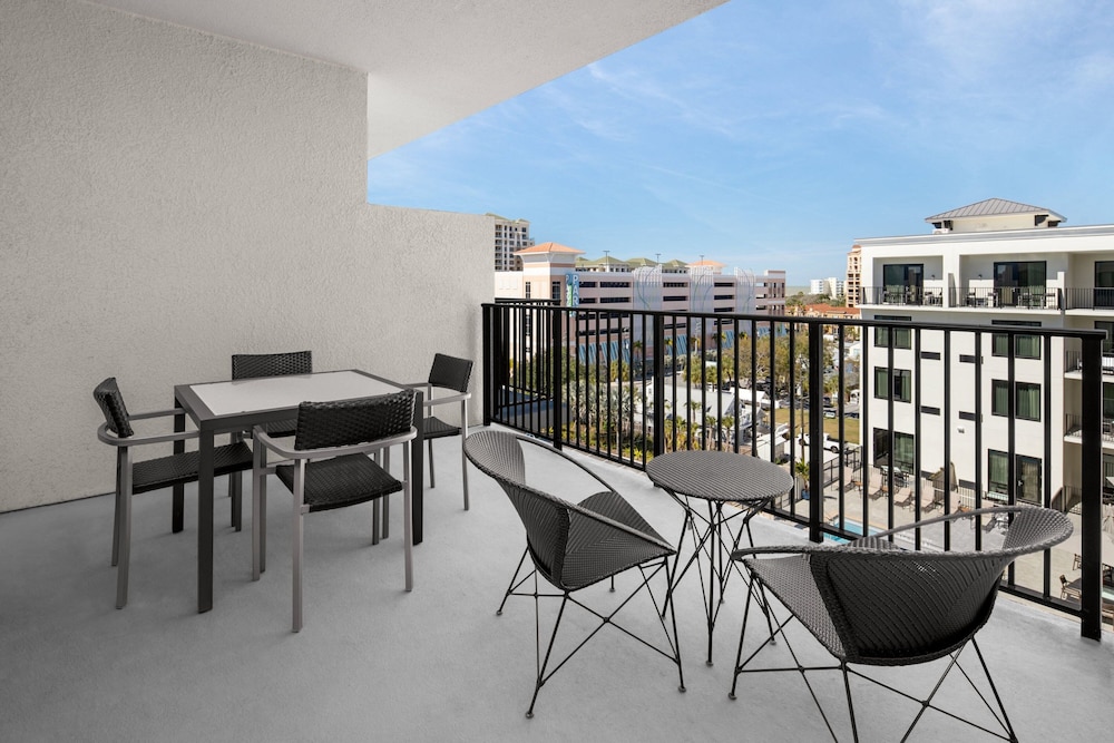 Courtyard by Marriott Clearwater Beach - photo 16