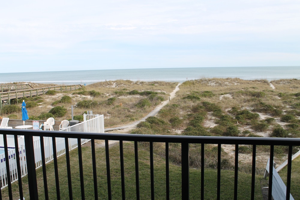 Beachside Motel - photo 26