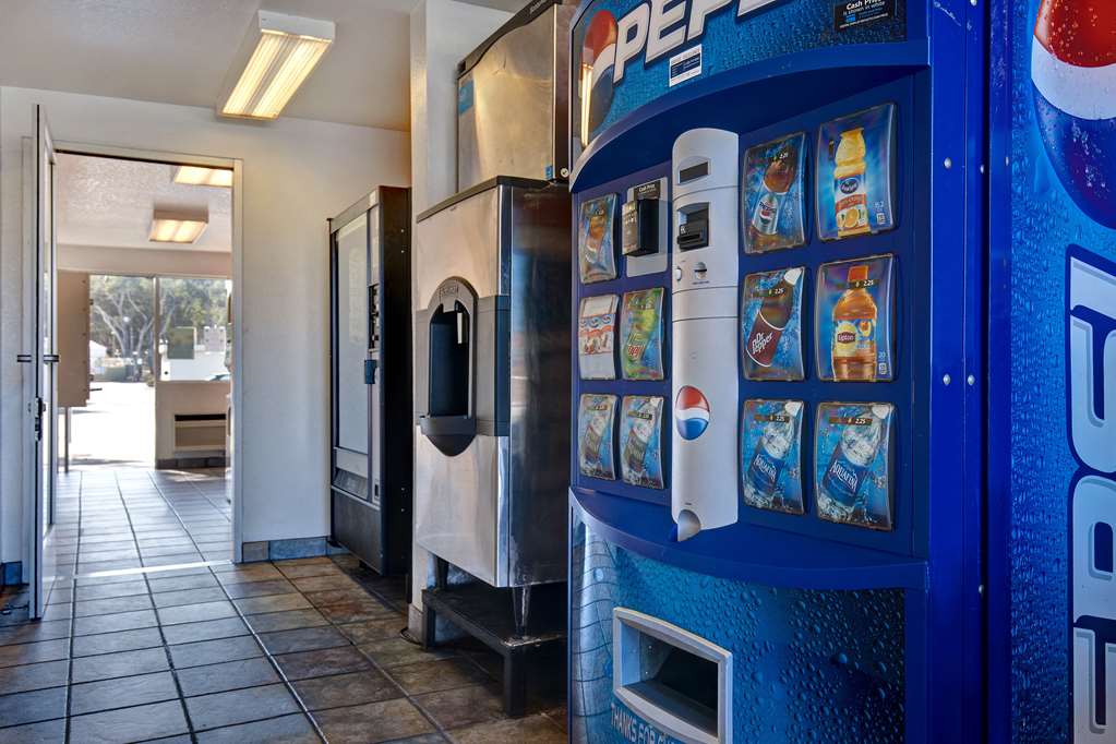Motel 6 Monterey CA - photo 26