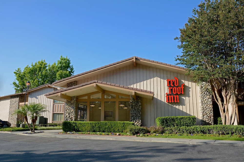Red Roof Inn San Dimas Fairplex - featured photo