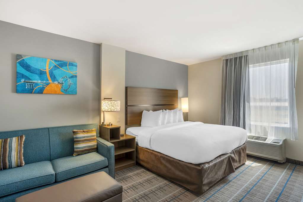 MainStay Suites North Central York - photo 14