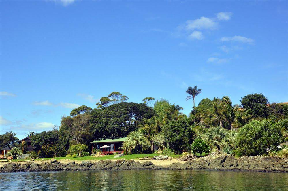 Sanctuary in the Cove in Unknown City, New Zealand