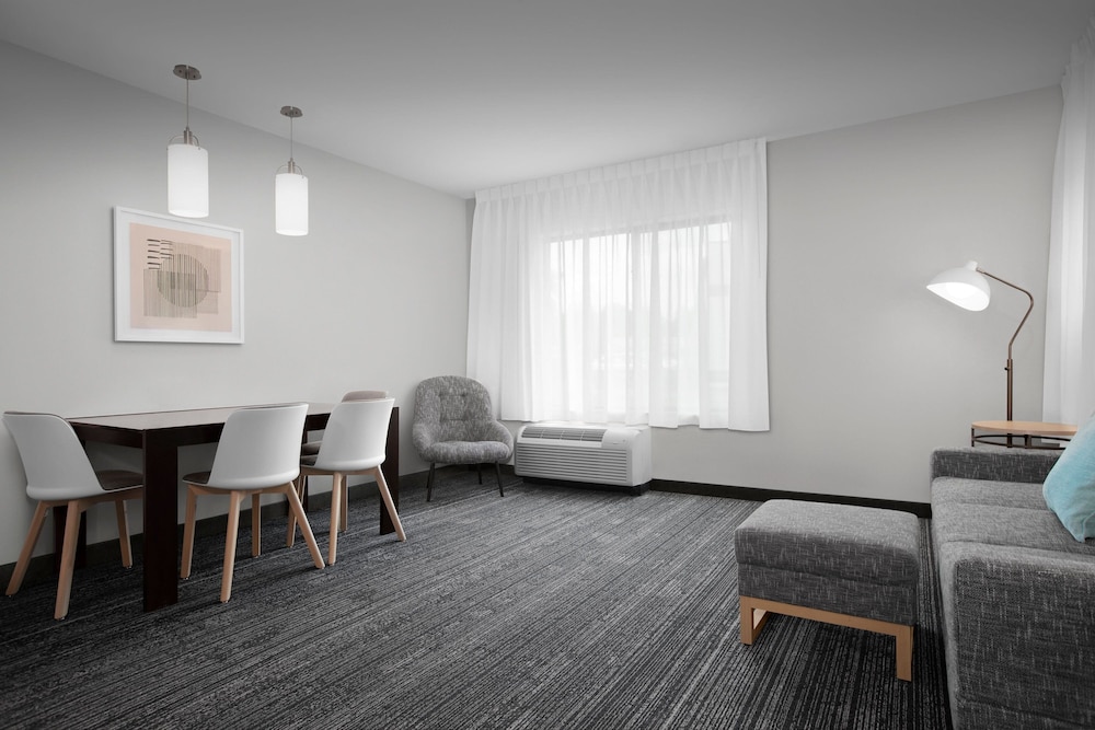TownePlace Suites Bridgeport Clarksburg - photo 16