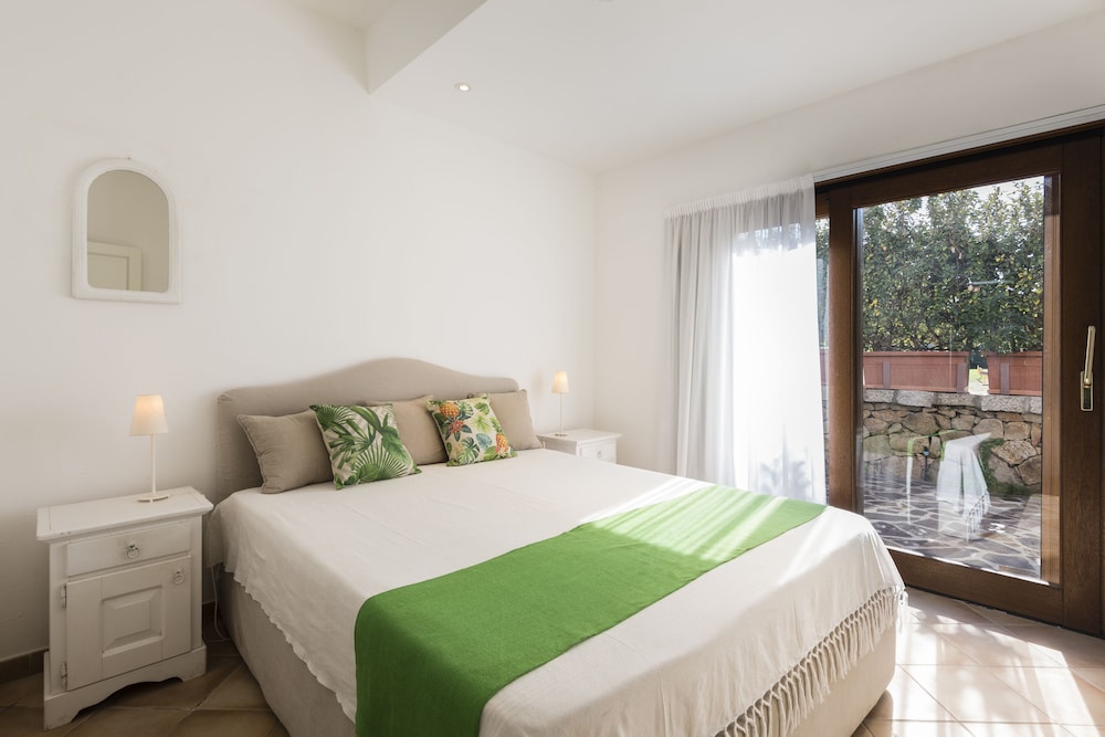 Villetta Ginepro — 4-Star Luxury Hotel in Golfo Aranci, Italy