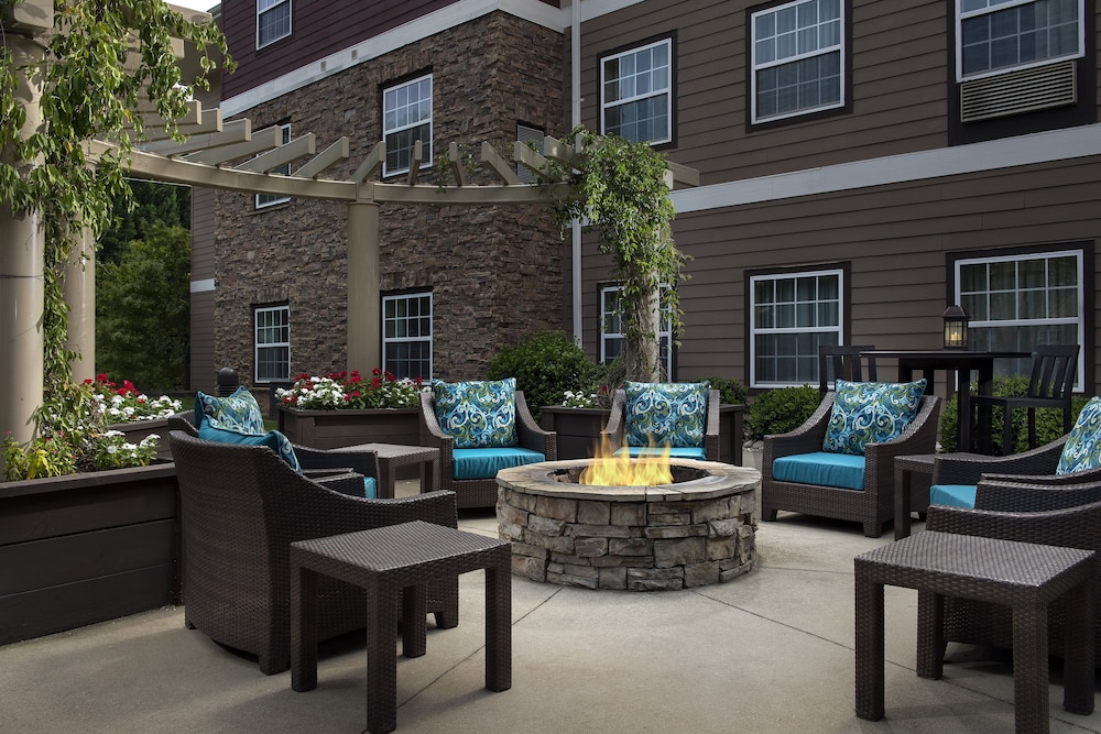 Staybridge Suites Greenville I 85 Woodruff Road by IHG - photo 27