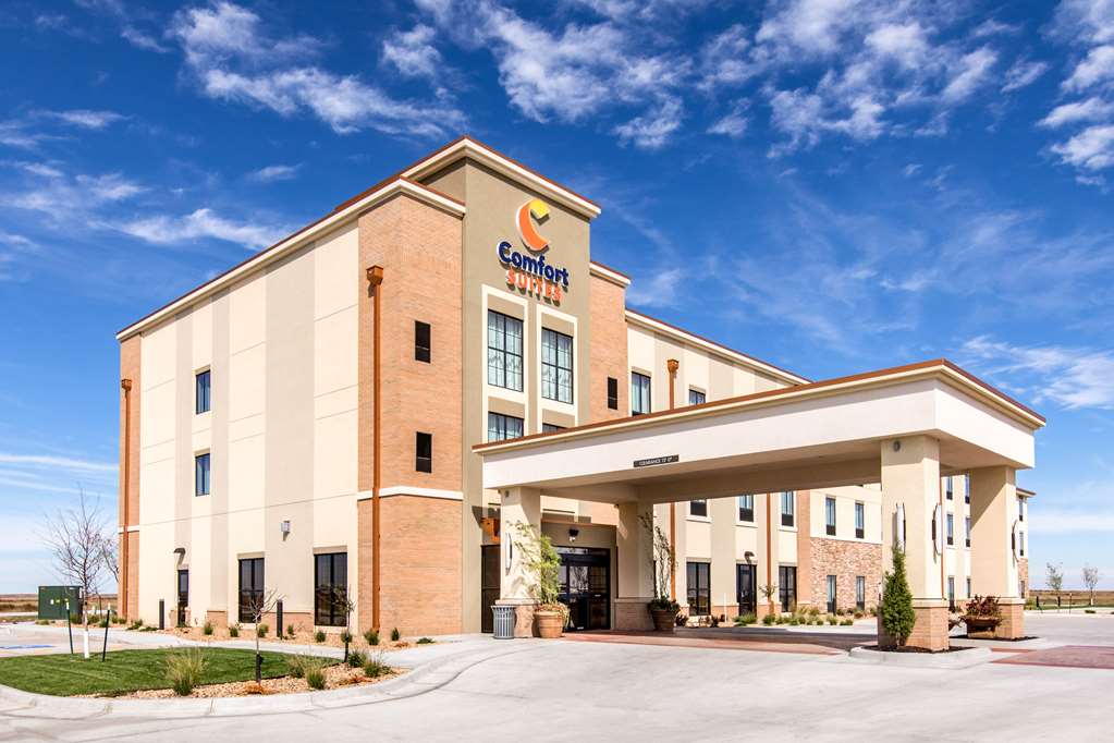 Comfort Suites Liberal North — hotel in Liberal