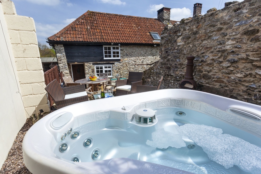 Southcott Farm Cottage — 4-Star Luxury Hotel in Honiton, United Kingdom