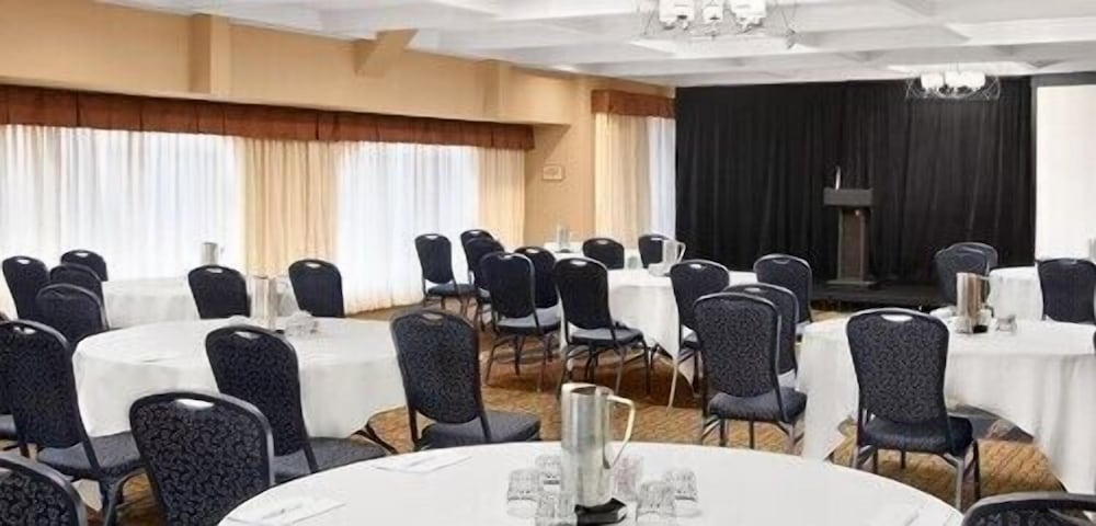 Quality Inn & Suites Fort Collins East - photo 29