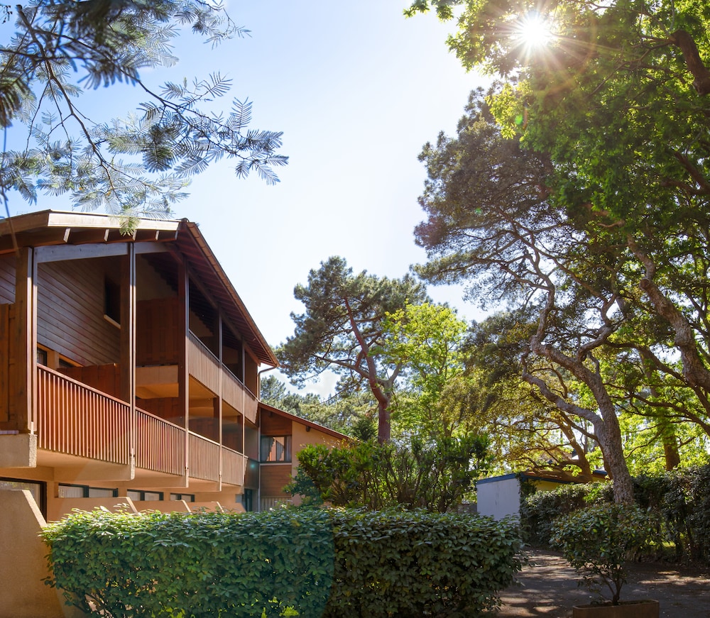 Residence Hoteliere Les Acanthes — Soorts Hossegor
