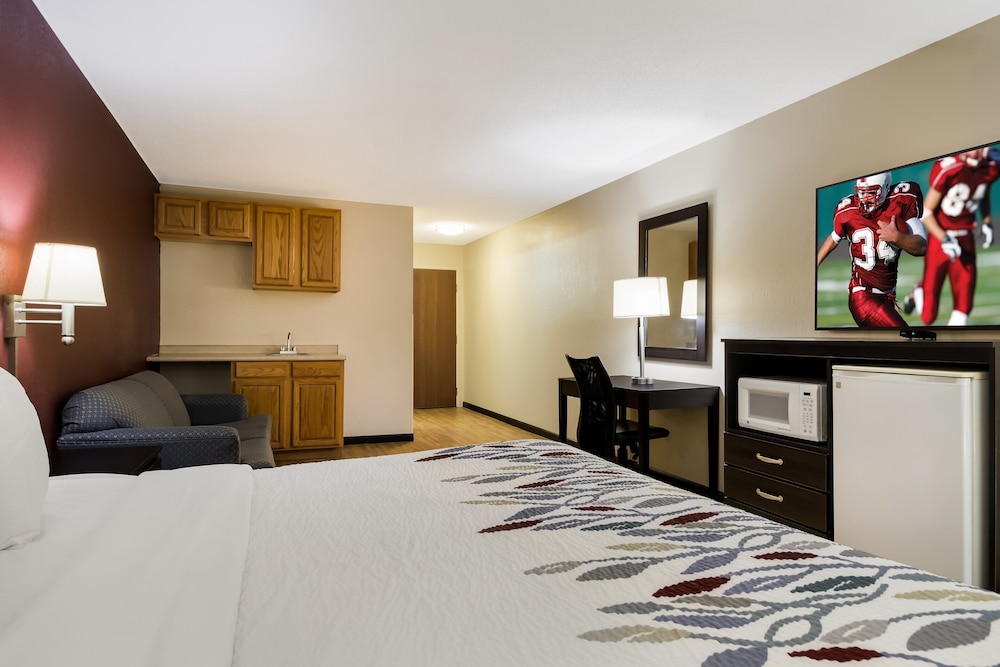 Red Roof Inn South Bend Mishawaka - photo 11