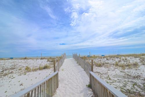 Surfside Shores 1202 - photo 34