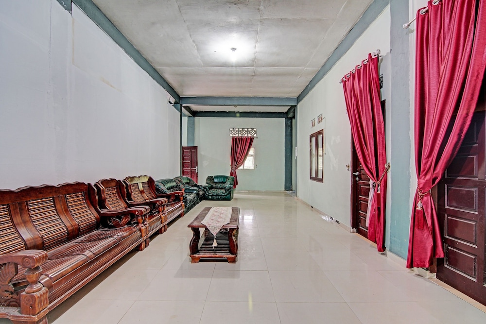 Hotel O Salsa Homestay Syariah Near Pondok Pesantren MUALLIMIN Muhammadiyah Bangkinang Kota — hotel in Bangkinang