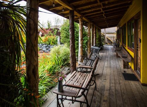 The Front Porch Hidden Oasis - photo 38