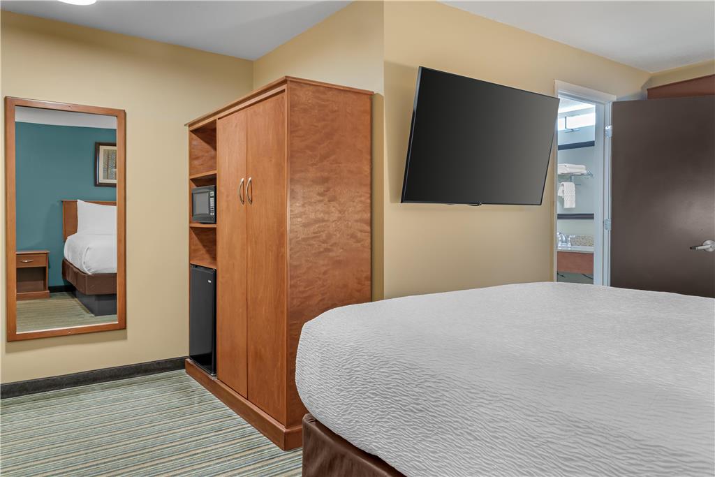 Best Western Plus Traverse City - photo 18