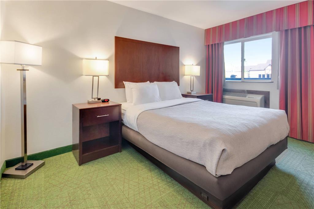 Quality Inn Belgrade Bozeman Yellowstone Airport - photo 22