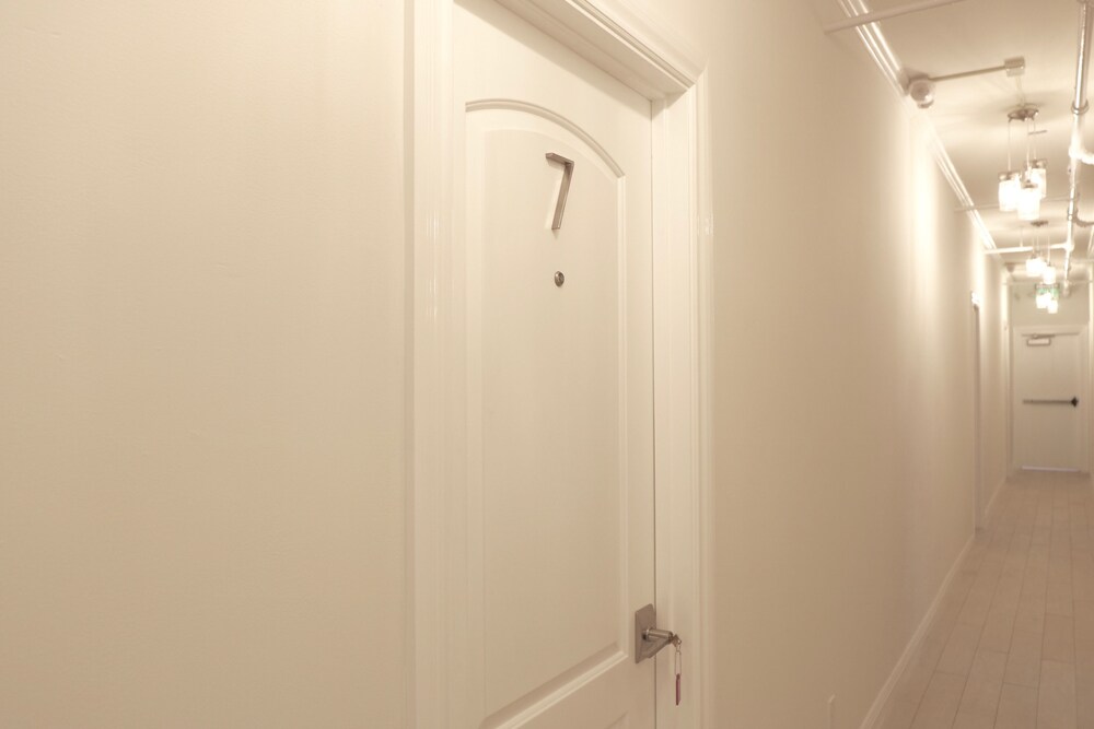 Hotel 964 - photo 23