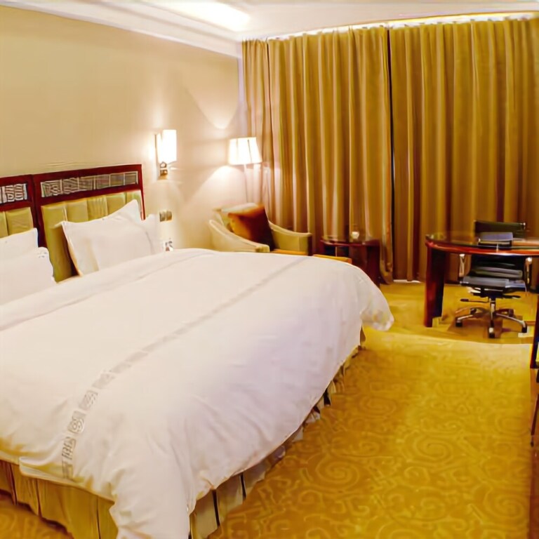 Hengze Highs Hotel — hotel in Yuncheng