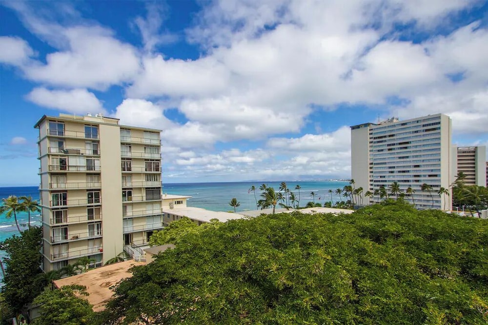 Diamond Head Beach Hotel - photo 53