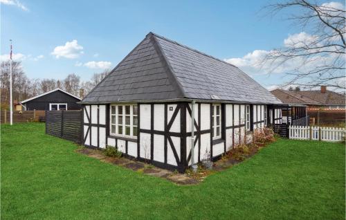 Stunning Home In Ålbæk With Kitchen — 4-Star Luxury Hotel in None, Denmark