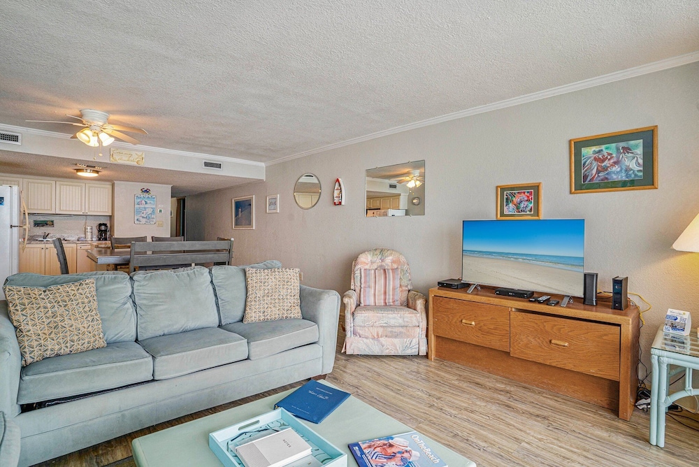 0402 Waters Edge Resort condo - photo 10