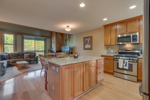 Silver Strike #2 Walk to Village Ski Shuttle to Lifts in Truckee, United States