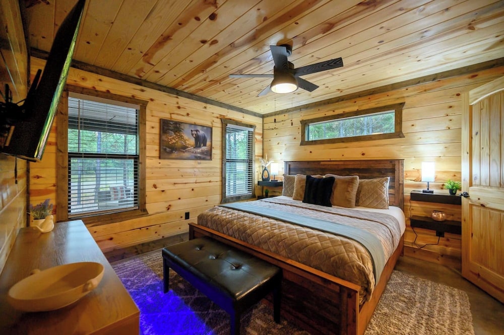 The Pickleball Pines — Broken Bow — photo 4