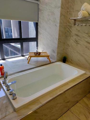 Imperio Residences with Private Bathtub - last minute hotel in Malacca
