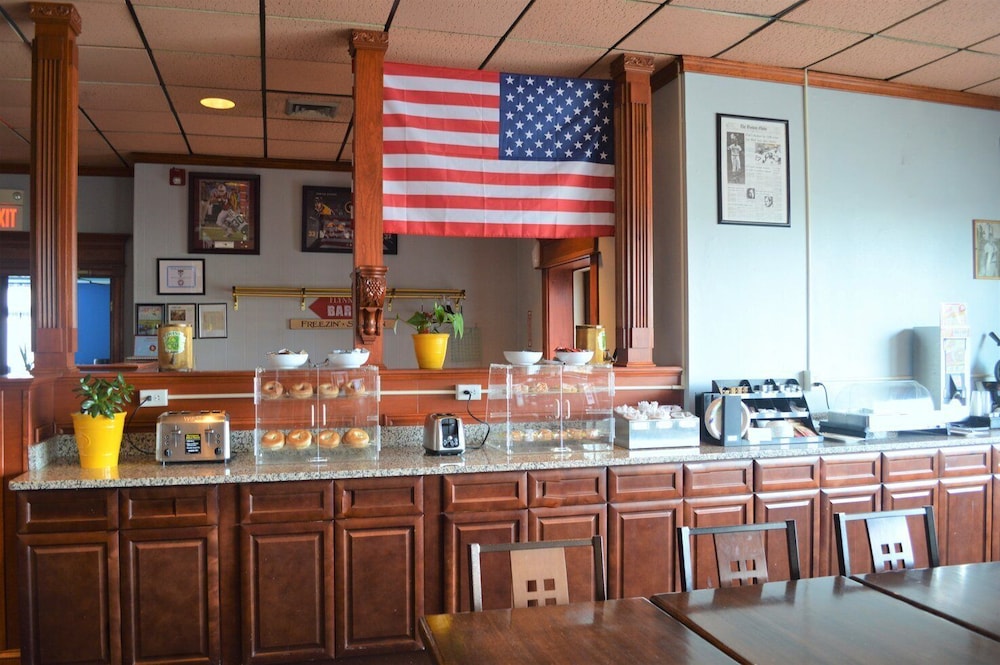 Falmouth Inn - photo 40