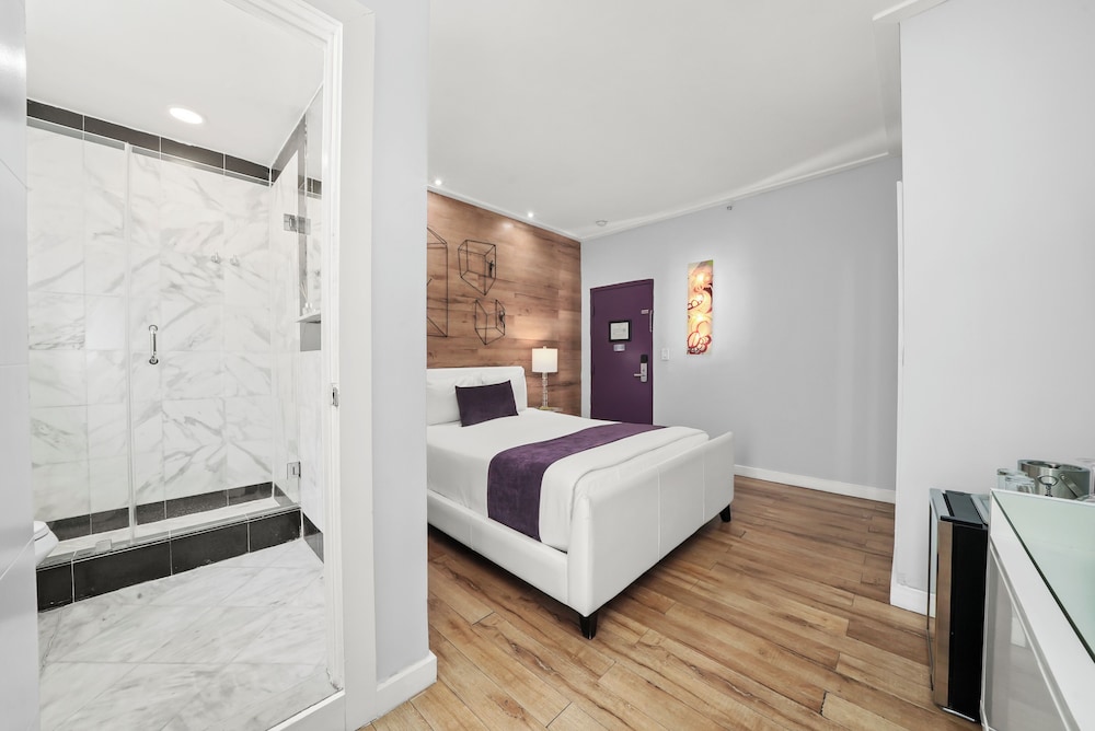 Hotel Shelley - photo 14
