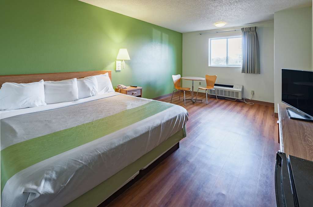 Motel 6 Drums PA - photo 16
