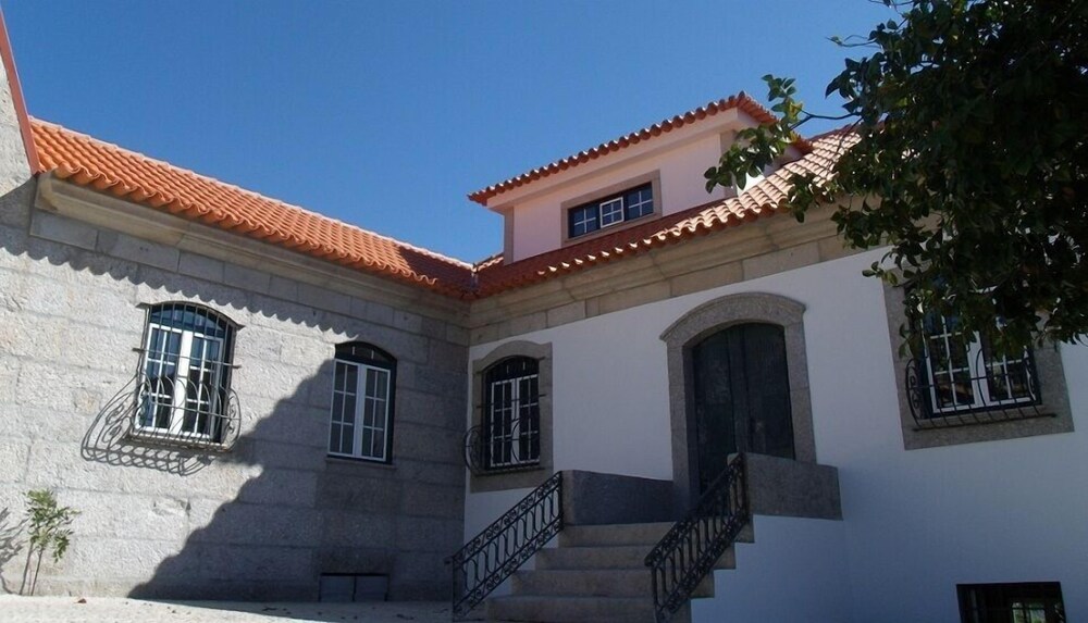 Quinta da Casa Grande de Pinheiro — 4-Star Luxury Hotel in Baiao, Portugal