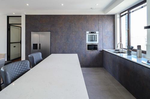 Stylish 3BR Duplex in Avlabari By Wehost