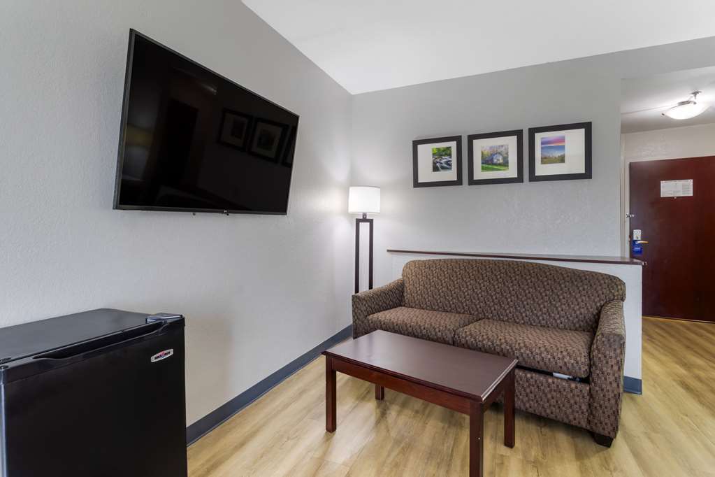 Comfort Suites Kodak Sevierville - photo 20