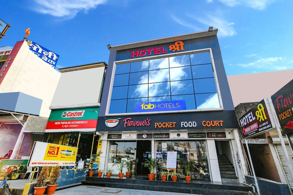 Fabexpress Shree in Indore, India