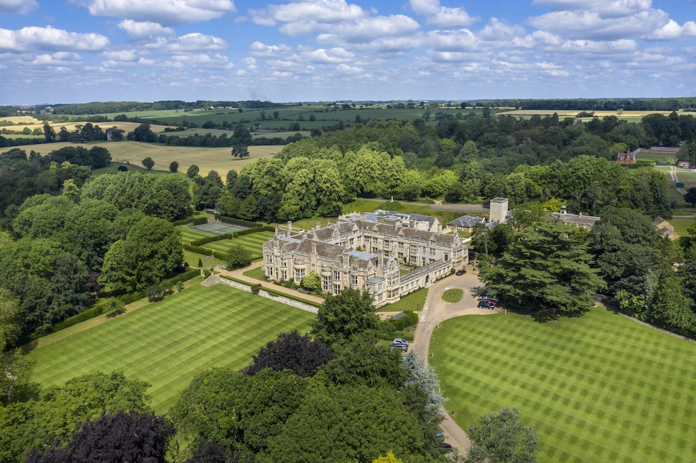 Rushton Hall Hotel and Spa — 4-Star Luxury Hotel in Kettering, United Kingdom