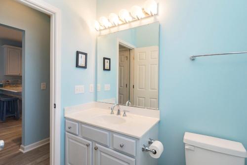The Surf Shack by Oak Island Accommodations - photo 12
