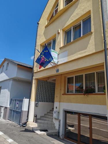 BonSejour - carbon neutral hotel in Brasov
