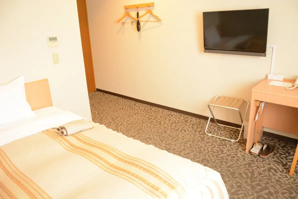 Business Hotel Izukura — Tendo