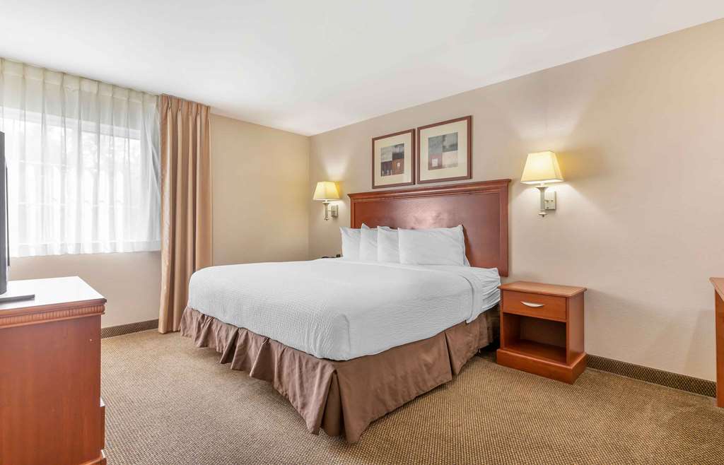 Extended Stay America Suites Bartlesville Hwy 75 - photo 58