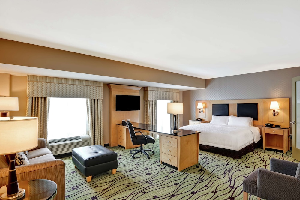 Hampton Inn & Suites Raleigh Crabtree Valley - photo 16