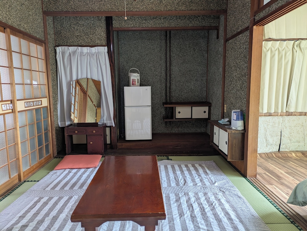 K’s guest house Hostel — Minamikyushu — photo 2