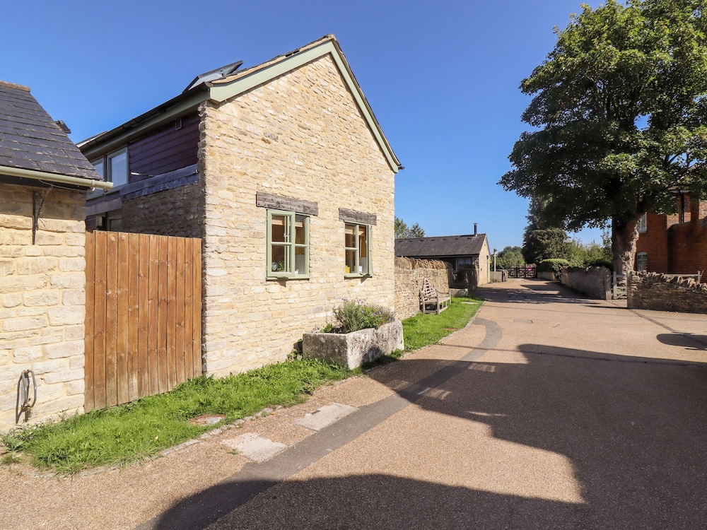 Mill View in Cirencester, United Kingdom